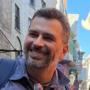 Martin Tena Espinoza De Los Monteros